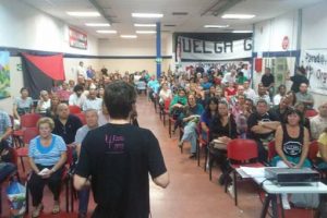 [Fotos y Vídeo] Asamblea de Afectadas por las Hipotecas en Valencia