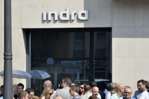 La plantilla de Indra Sistemas en Valencia dice no al ERE de 1.850 personas presentado por la dirección