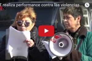 Vídeo: CGT realiza performance contra las violencias machistas frente al Ministerio de Sanidad