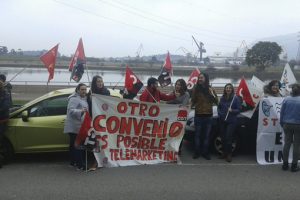 [Fotos] Concentracion Huelga Telemarketing en Cantabria