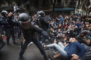 La CGT condena la represión del Estado español al pueblo catalán por querer ejercer el derecho al voto