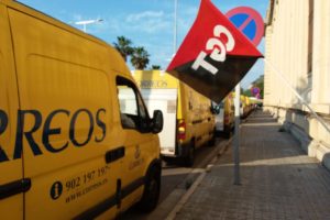 La CGT paraliza las furgonetas de Correos en Barcelona