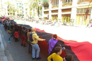 Miles de personas se manifiestan en las calles del Estado español el 1º de Mayo