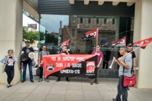 [Fotos] CGT-FGV vuelve a protestar ante la Conselleria por la privatización del servicio de señalización