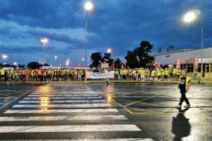 Seguimiento total de la huelga de Acciona FS en el turno de noche