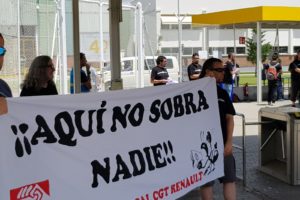CGT Renault, en apoyo a la huelga ante la factoría de Palencia