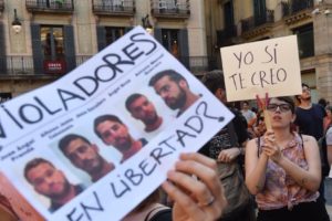 La (in) justicia patriarcal viola por tercera vez a la mujer, víctima de La Manada