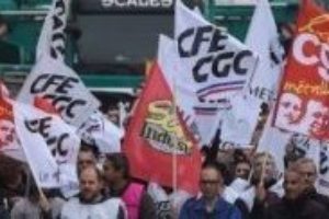 FRANCIA | ¡Apoyo al personal de General Electric en lucha!
