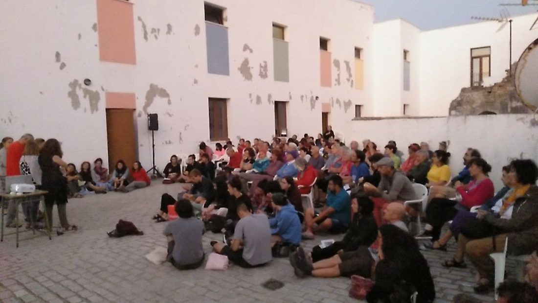 Caravana Abriendo Fronteras en Ceuta: trabajadoras transfronterizas y menores