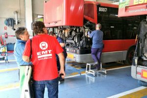 CGT denuncia la privatización encubierta y el desmantelamiento de los talleres de EMT