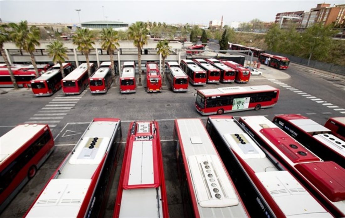 Acuerdo sobre la licitación para la compra de 150 autobuses en la EMT