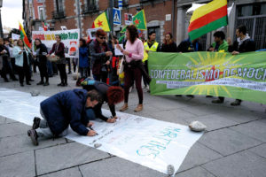 Crónica concentración en Madrid en apoyo al pueblo kurdo