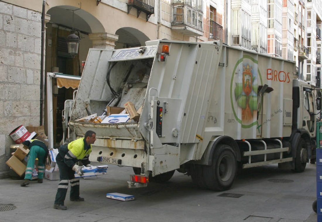 La Sección Sindical de CGT en el Ayuntamiento de Burgos se opone a la opción de externalizar la vigilancia del contrato de limpieza viaria