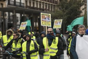 Los jardineros rechazan los 100.000 € que FCC exige para el personal de confianza y seguirán con la huelga