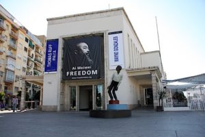 Los trabajadores del Centro de Arte Contemporáneo (CAC Málaga) detendrán su actividad el próximo martes 28 de julio ante la insostenible situación laboral