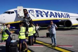 CGT Tenerife constituye sección sindical en Azul Handling, subcontrata encargada del Handling de Ryanair