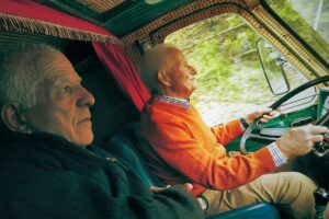 17-F: Concentración por la jubilación a los 60 años de los conductores y conductoras profesionales del transporte urbano e interurbano