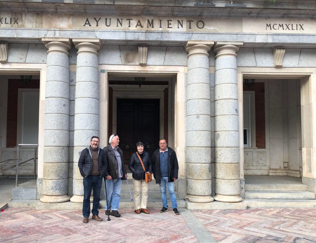 CGT Huelva se reúne con la Alcaldía de Huelva para tratar de las exhumaciones del Cementerio de la Soledad