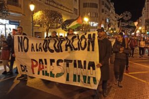 Un millar de personas se manifiestan en favor de Palestina