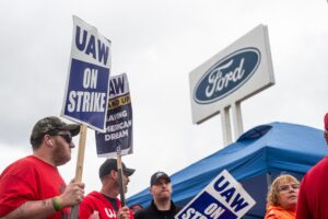 Algunas reflexiones sobre las huelgas de los sindicatos estadounidenses del automóvil