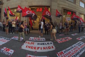 Inspección de Trabajo considera muy grave la sustitución de trabajadoras en huelga de H&M y propone sanción de 7.501 €