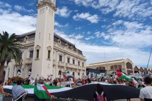 València cierra la Jornada de lucha por Palestina con una multitudinaria manifestación