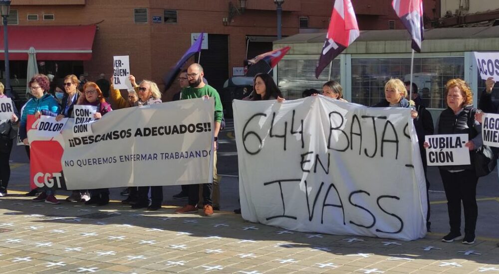 El sindicato CGT anuncia concentraciones todos los martes hasta el 17 de diciembre a las puertas de la IVASS