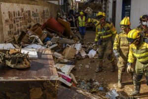 Las agentes medioambientales y las unidades de vigilancia de prevención de incendios, denuncian que ellas sí que fueron avisadas de los riesgos de la DANA