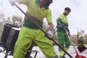 URBASER vuelve a despedir a un trabajador de parques y jardines por defender los derechos laborales