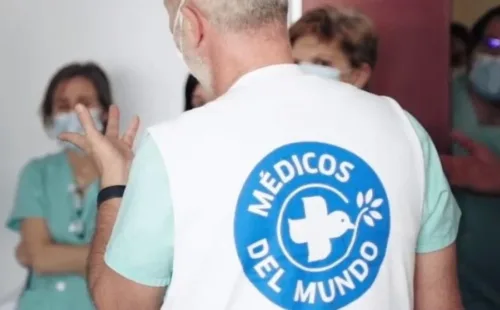 La Dirección de Médicos del Mundo plantea un ERE para despedir a un 25% de la plantilla total