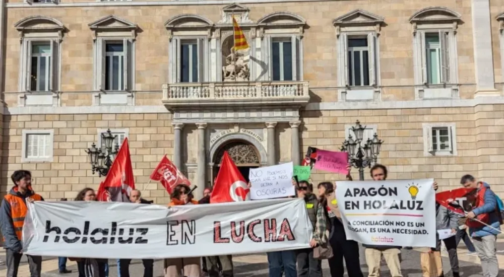 CGT interpone demanda por conflicto colectivo a Holaluz por la eliminación del teletrabajo