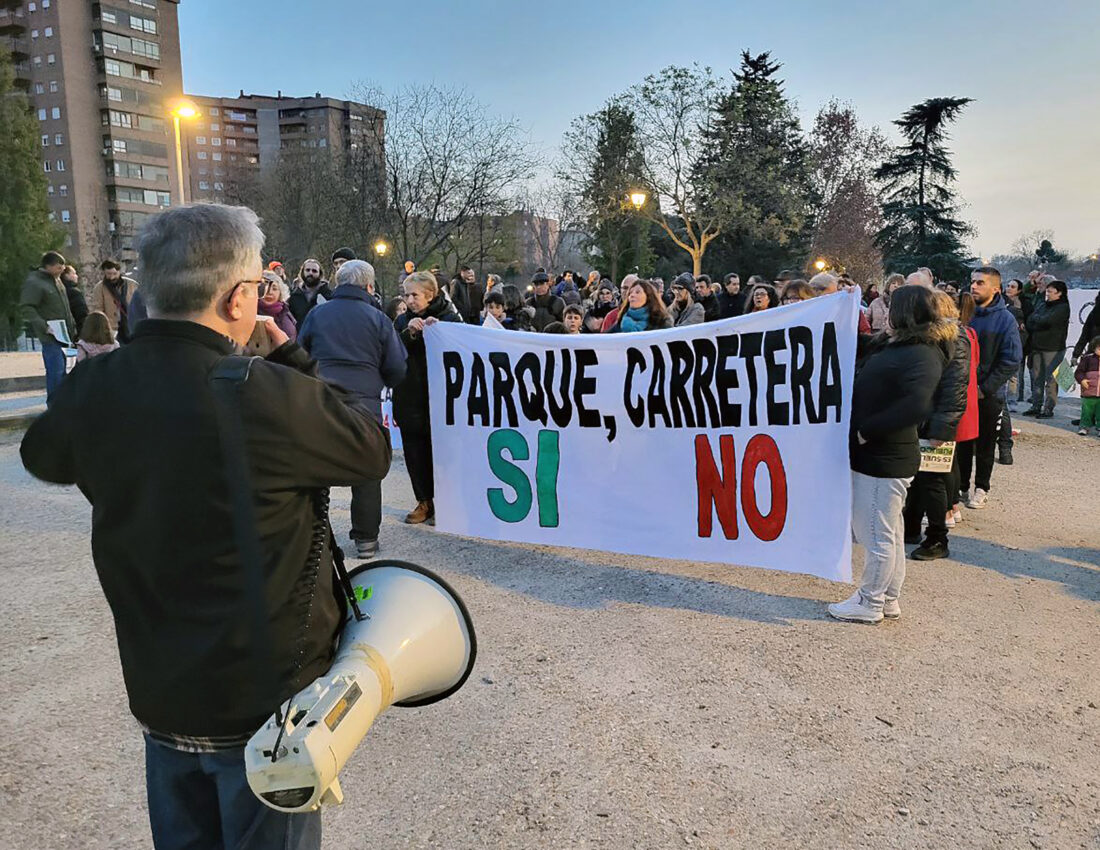 Ni un paso atrás contra el destrozo del parque Eugenia de Montijo y su entorno