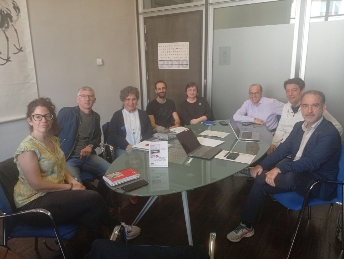 CGT Enseñanza reclama a Unizar un compromiso con la educación pública aragonesa y exige un aumento de las plazas del máster pedagógico de secundaria